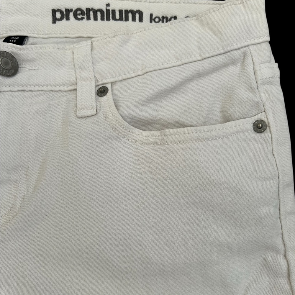 Gap Long & Lean Optic White Flared Denim Mid Rise (8.5”) Jeans Size 6/28. - Picture 4 of 14